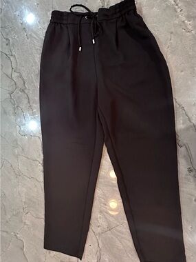 NWOT Zara Women’s Black Drawstring crop Pants Size Sm